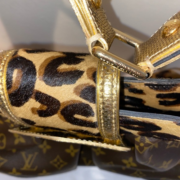 Limited Edition Vintage Louis Vuitton Polly Monogram Leopard Hobo Bag - Picture 5 of 16